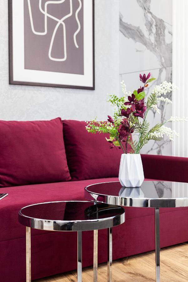 Lovely Apartment On Drahomanova Street Leopoli Esterno foto